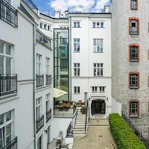 Apartament Modish Studio Old Town By Renters