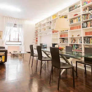 https://we-home-residenza-castello-sforzesco.it-lombardy.com