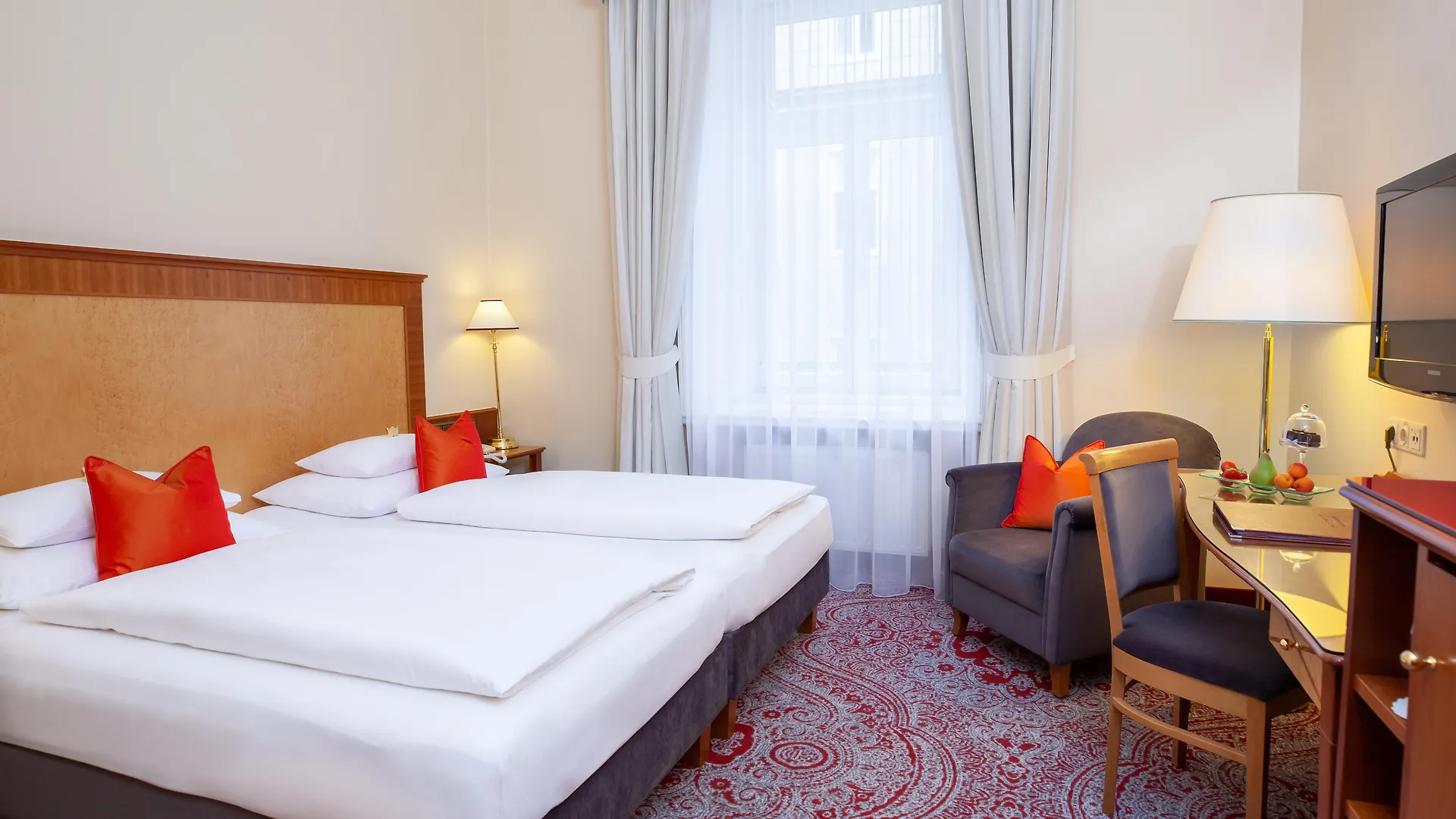 Hotel Kaiserhof Wien 4*, וינה